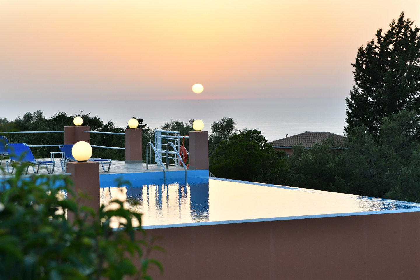 Villa Erato pool view